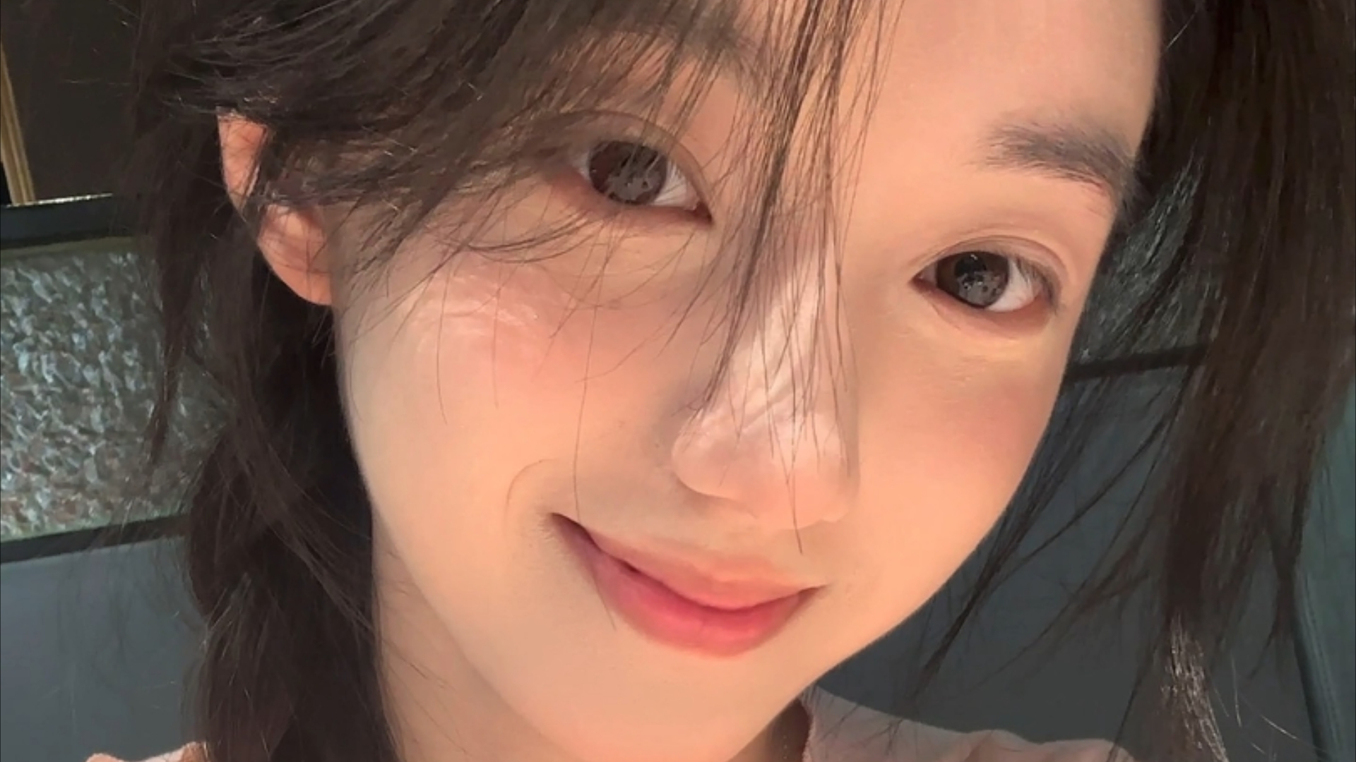 全球首场高高原无人机表演在西藏尼玛县震撼上演，点亮文旅新画卷